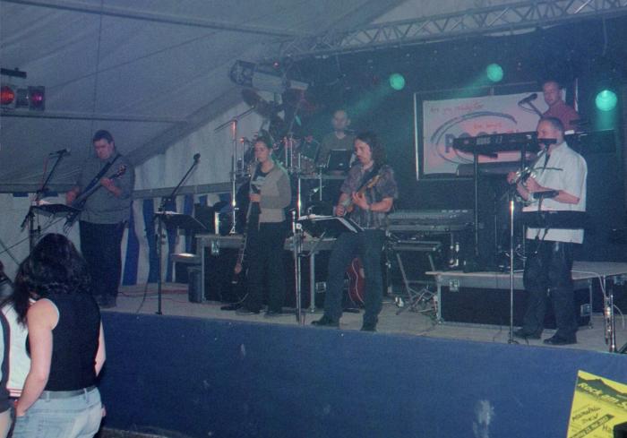 F4_02.JPG